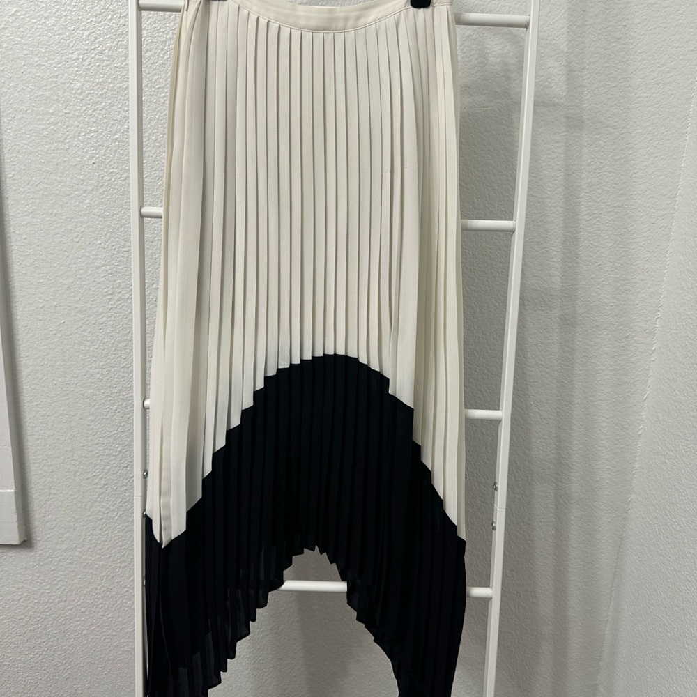 Express Asymmetrical Black and Cream Pleated Skirt
